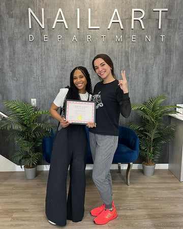 Student nail art